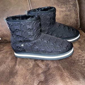 Juicy Couture boots